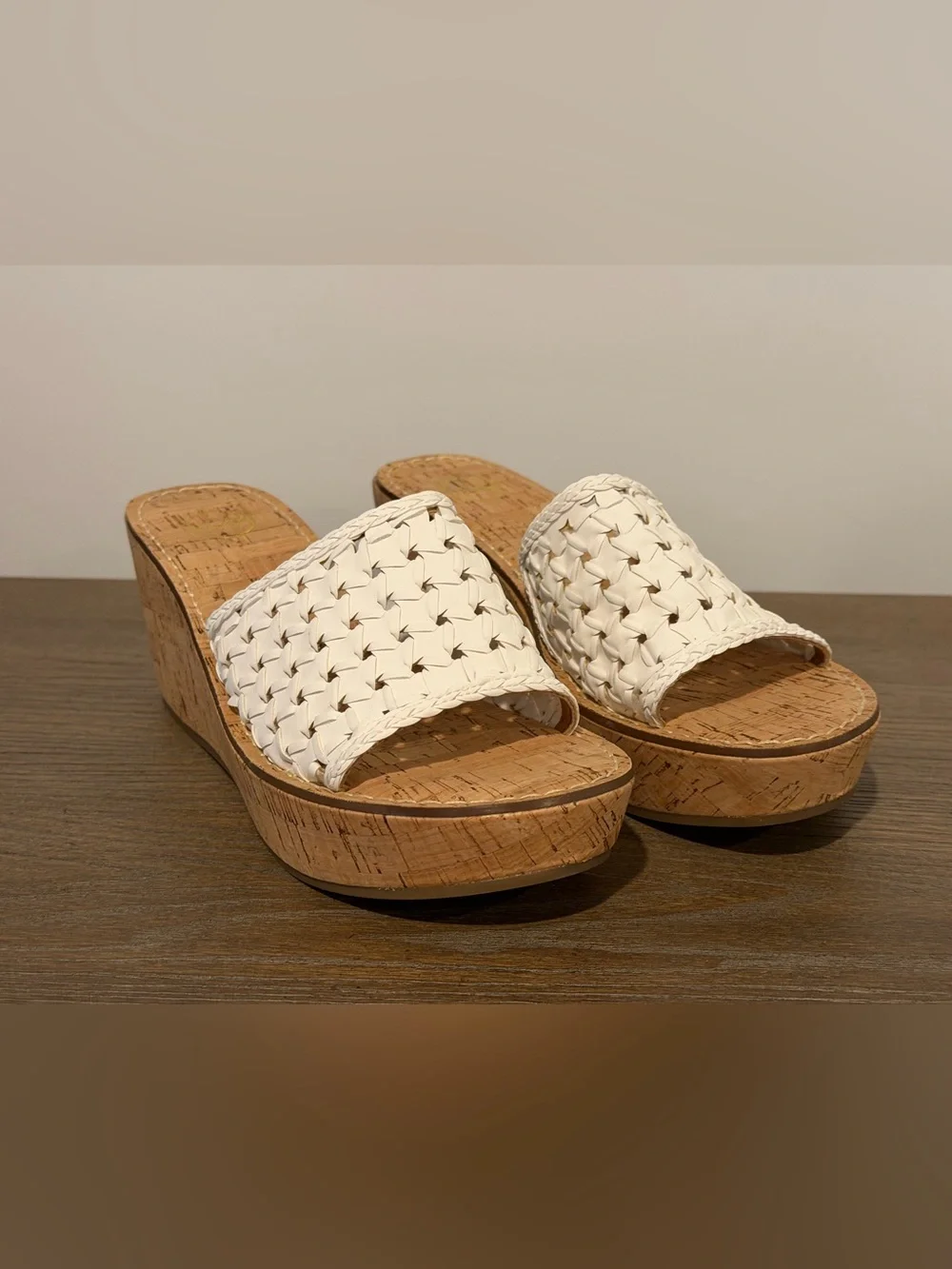 NWT White Mountain Women’s Charges Platform Slide Wedge Sandals, Size 10M, NWT